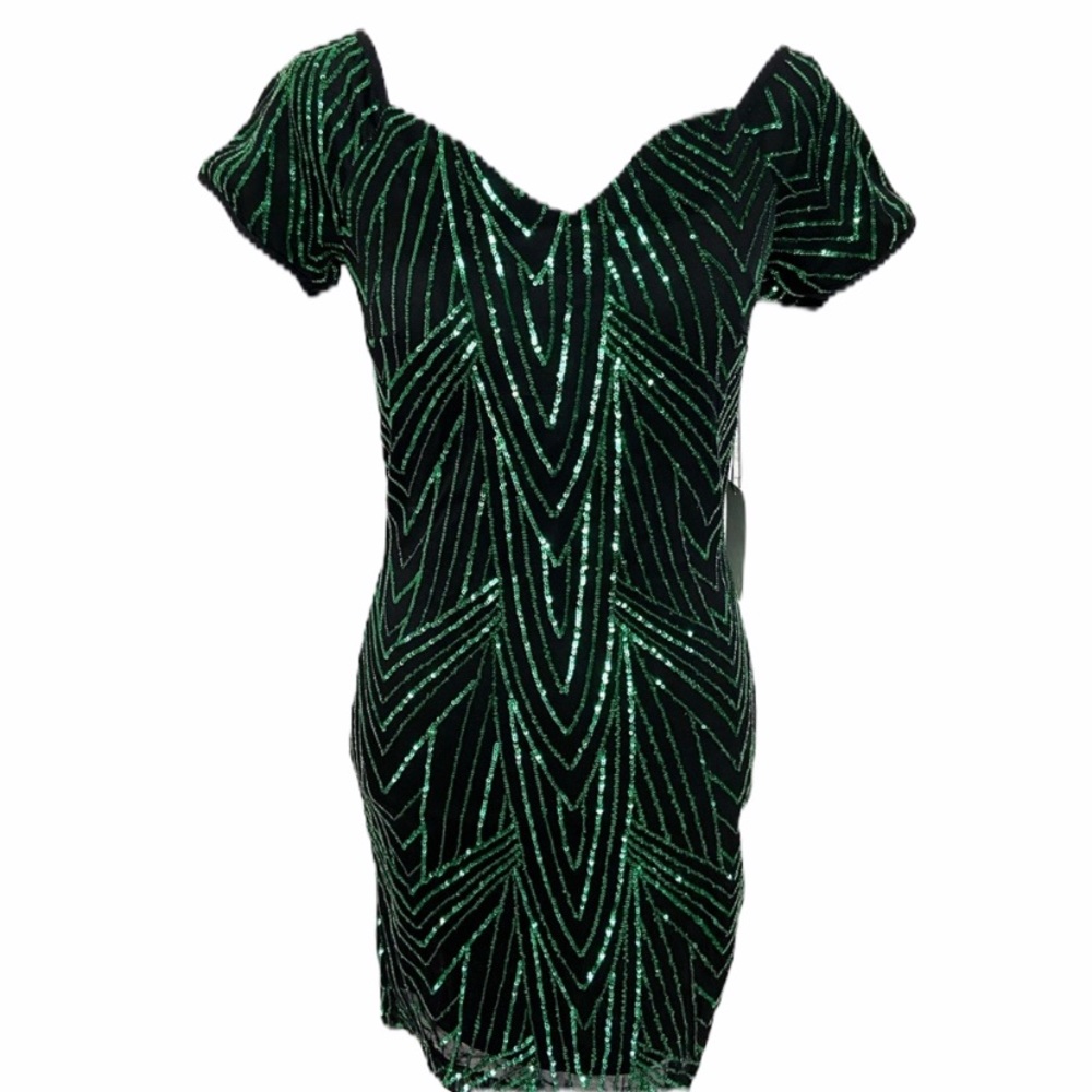 NWT Iris Black & Green Sequins Cocktail Dress